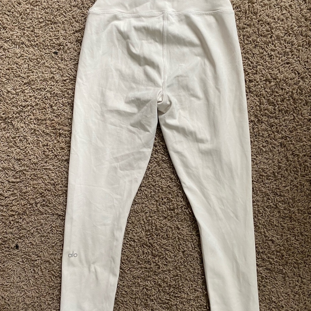Alo leggings with holes